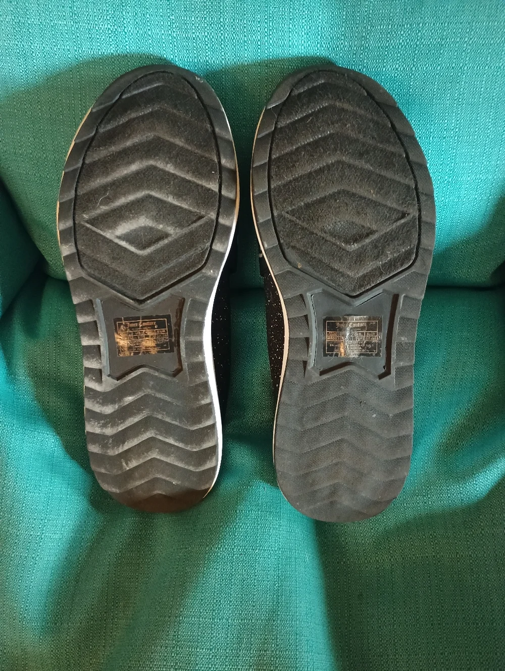 JUICY COUTURE Black And Silver Sparkly Sneakers Size 7 - Picture 5 of 5